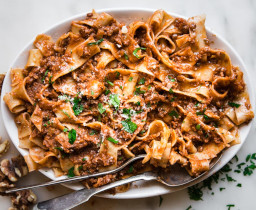 Walnut and Lentil Bolognese